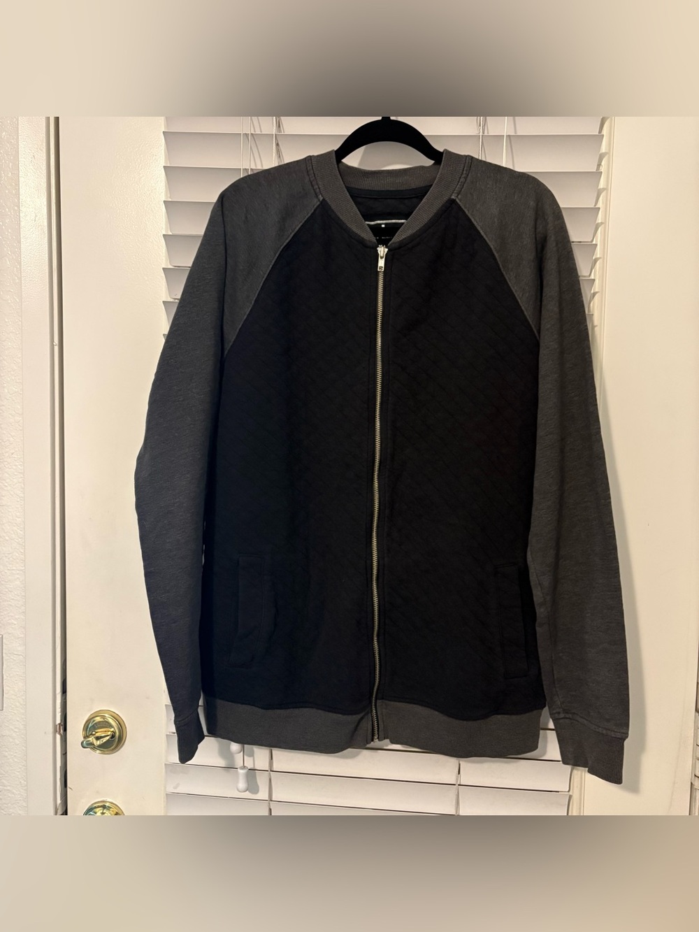 Urban Pipeline Men’s Large Tall Black Gray Quilted Full Zip Bomber Jacket